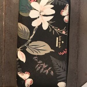 Kate Spade Black Floral Zip Wallet